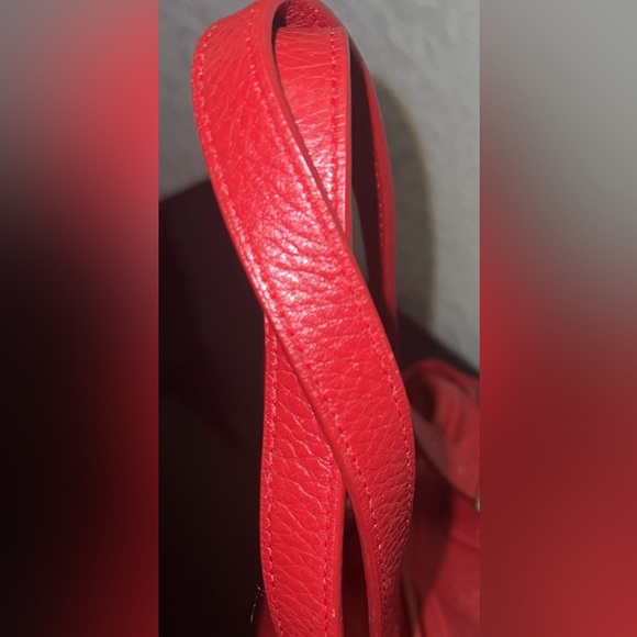 💫💫💯BEAUTIFUL VINTAGE 🛍️🛍️PRADA 🛍️🛍️Camel Vitello Diane Leather Bag💫💫💫 - Picture 10 of 16